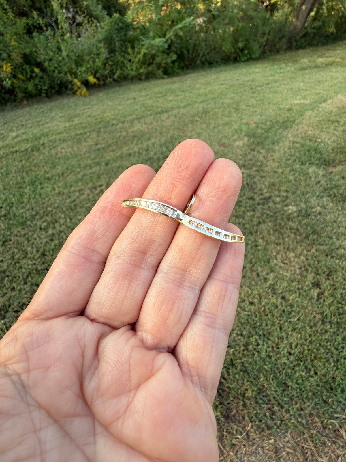 Custom made 10k diamond T-bar